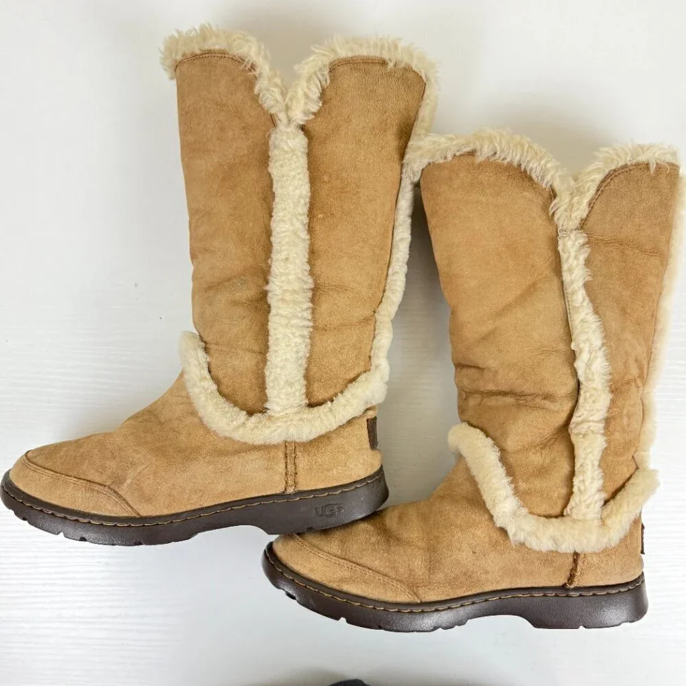 EUC UGG Katia Chestnut Waterproof Boots Style 1008030